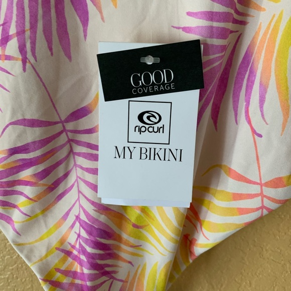 Ripcurl Palomino One Piece - Medium New With Tags - Picture 11 of 12